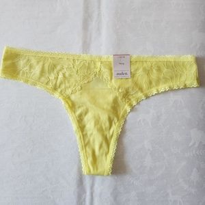 🔥💕NWT Auden thong Panties Yellow Large